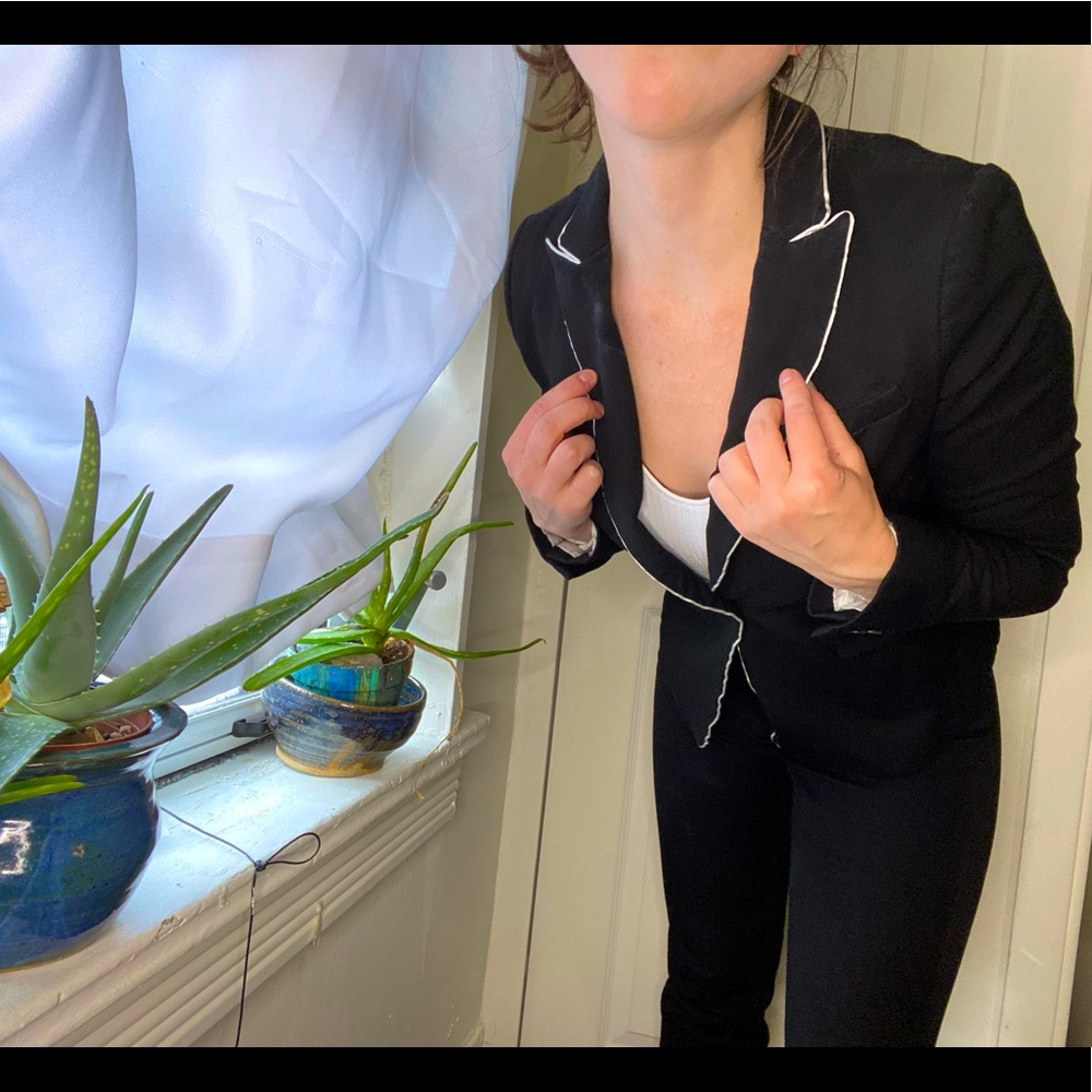 Black and White Banana Republic Blazer and Slacks Set